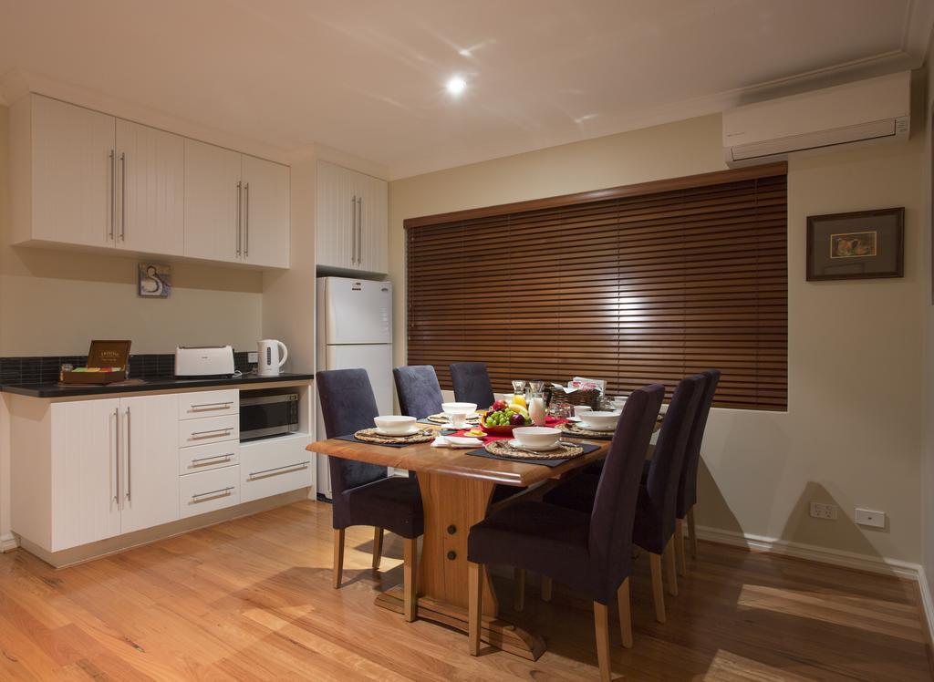 Murray River Lodge Luxury Boutique Accommodation B&B - Adults Only North Yunderup Habitación foto