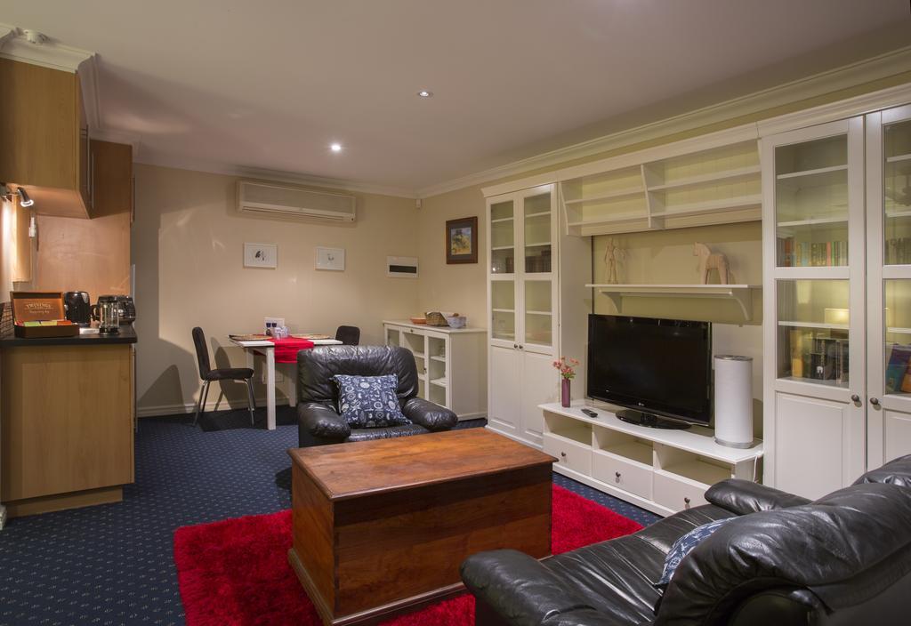 Murray River Lodge Luxury Boutique Accommodation B&B - Adults Only North Yunderup Habitación foto